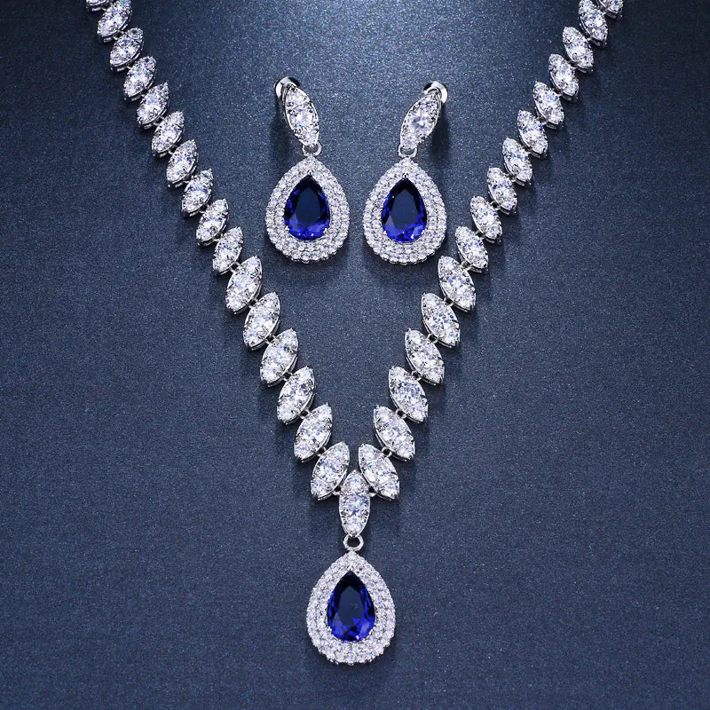 Bridal Jewelry Set with Teardrop Necklace and Earrings